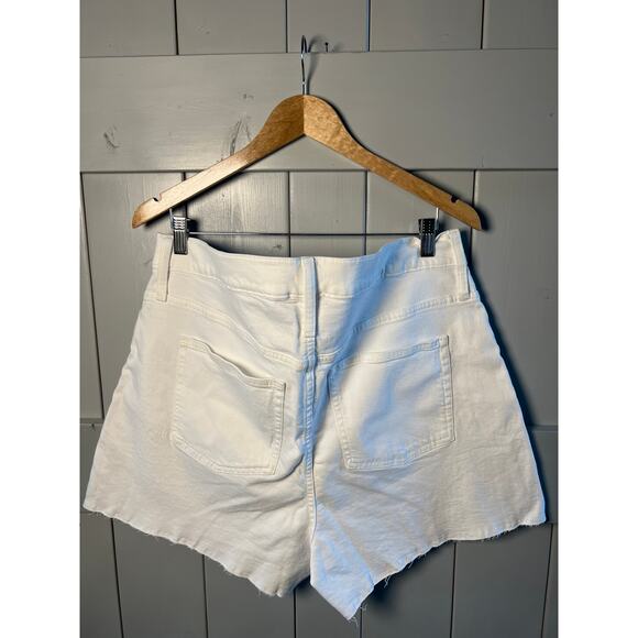 J. Crew High Rise Short White Denim Raw Edge Hem Size 34 NEW - Picture 7 of 7